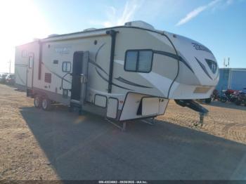  Salvage Keystone Hideout 34  5th Wheel