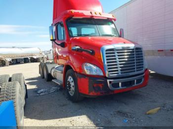  Salvage Freightliner Cascadia 113