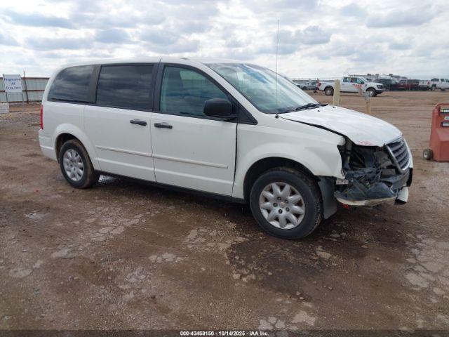  Salvage Chrysler Town & Country