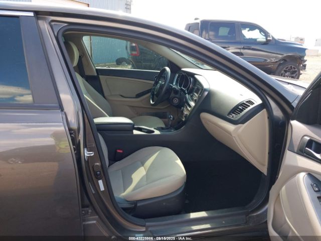 Kia Optima Lx Image 14