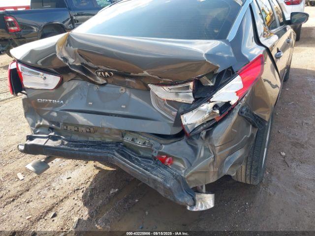 Kia Optima Lx Image 16