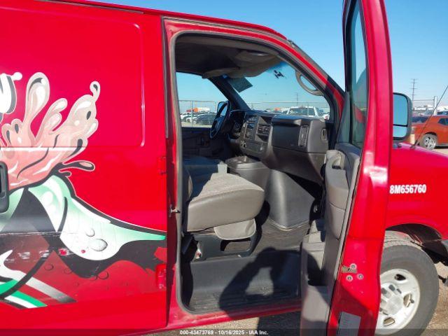 Chevrolet Express Work Van Image 10