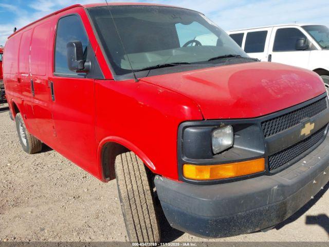 Chevrolet Express Work Van Image 9