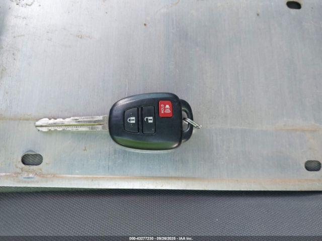 Toyota Tacoma Sr5 Image 15