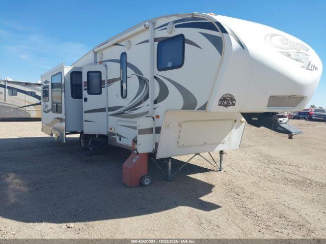 Salvage Keystone Cougar 34  5th Wheel