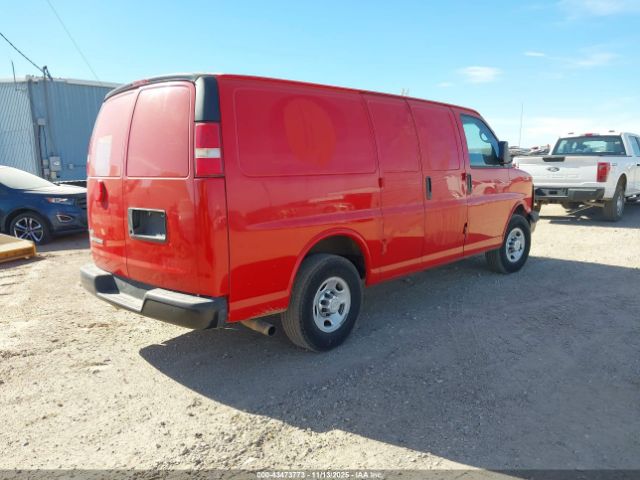 Chevrolet Express Work Van Image 2