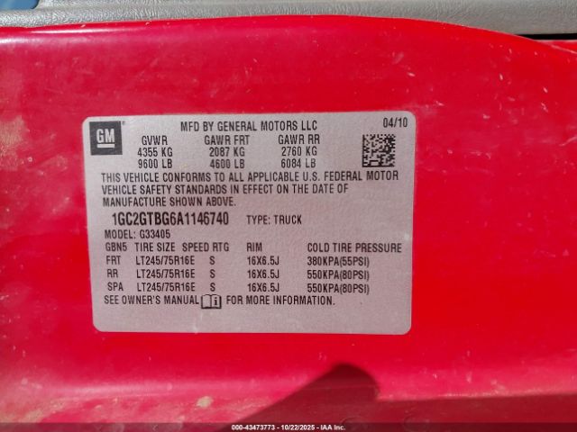 Chevrolet Express Work Van Image 5