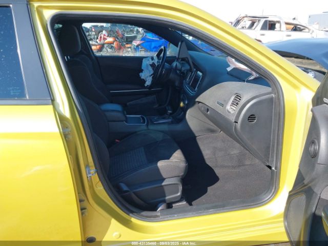 Dodge Charger Image 9