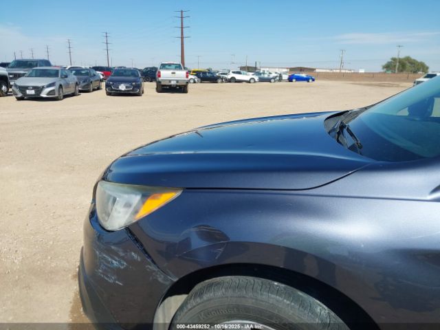 Subaru Outback 2.5i Premium Image 6