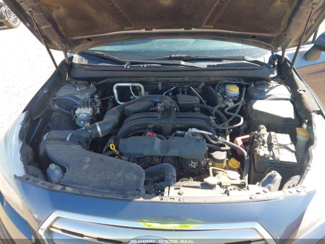 Subaru Outback 2.5i Premium Image 10