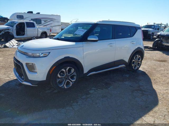 Kia Soul X-line Image 15