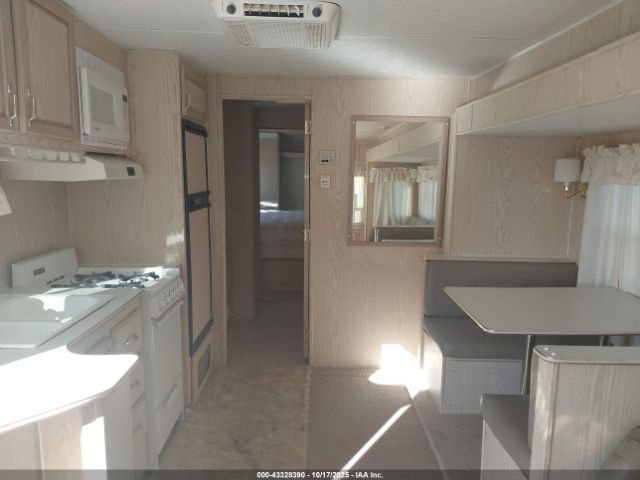 Franklin 33  Bumper Pulll Travel T Image 5