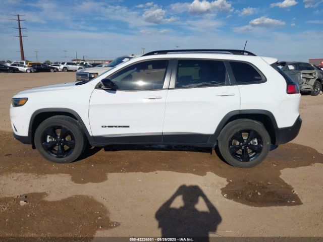 Jeep Cherokee Altitude Lux 4x4 Image 14