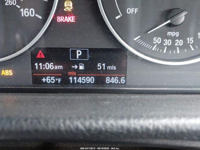 BMW 3 Series Image 15