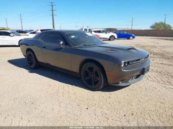  Salvage Dodge Challenger