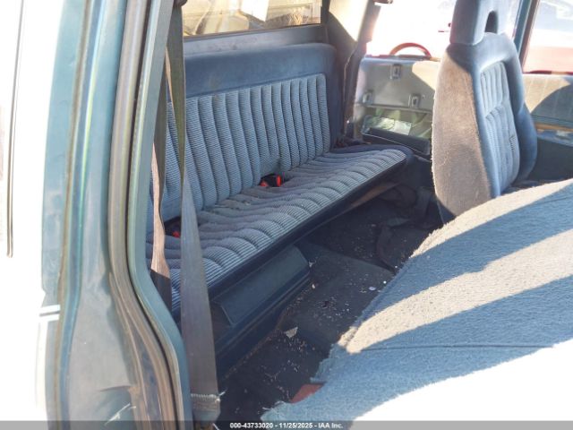 Chevrolet Gmt C1500 Image 8