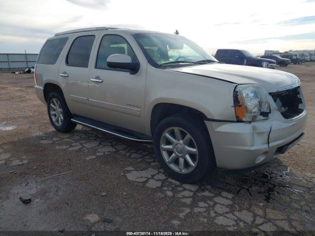  Salvage GMC Yukon