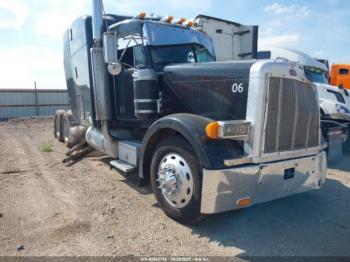  Salvage Peterbilt 379