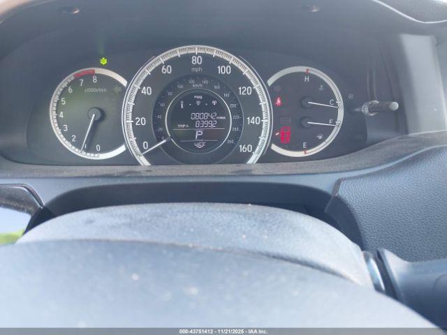 Honda Accord Lx Image 16