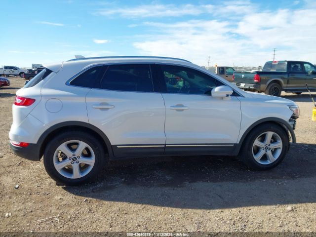 Lincoln MKC Premiere Image 8