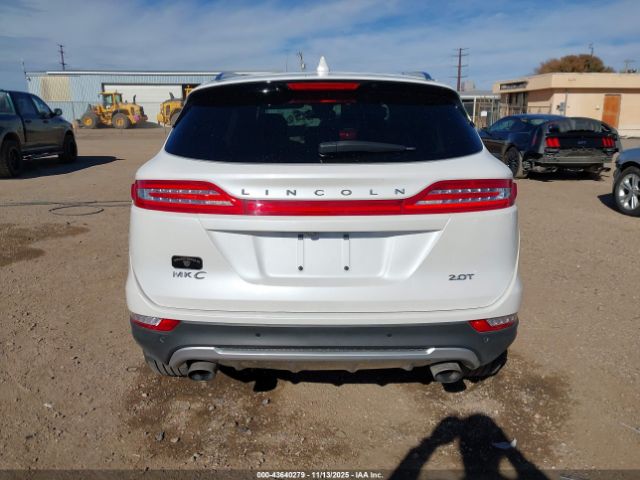 Lincoln MKC Premiere Image 16