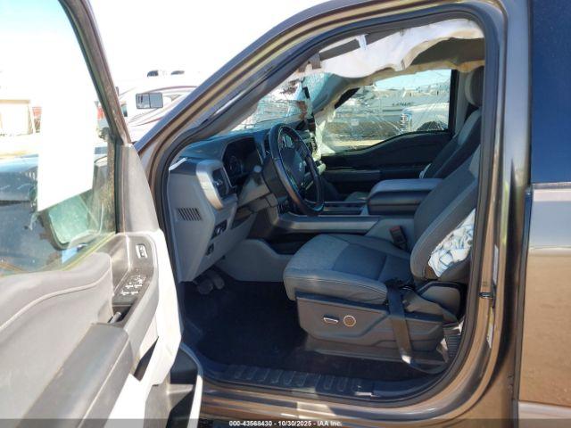 Ford F-150 Xlt Image 6