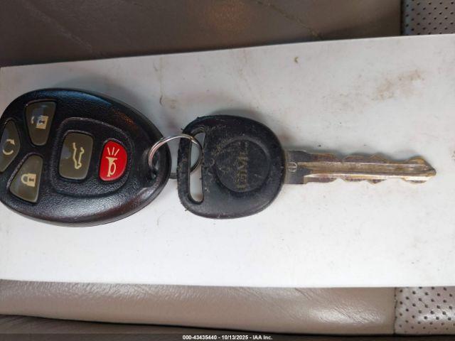 GMC Acadia Denali Image 9