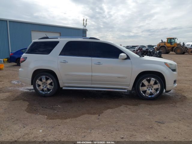 GMC Acadia Denali Image 11