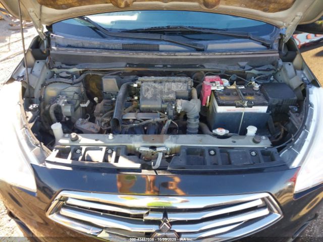 Mitsubishi Mirage Es Image 5