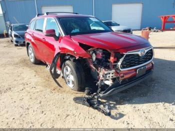  Salvage Toyota Highlander