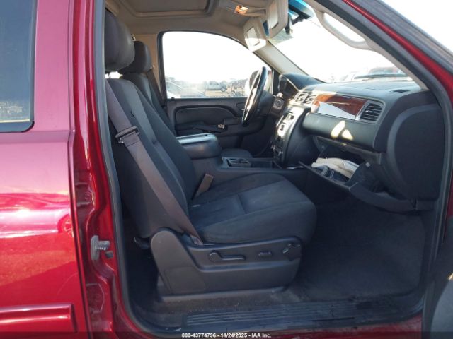 GMC Yukon Sle Image 17