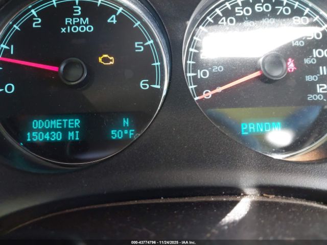 GMC Yukon Sle Image 13