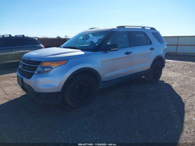 Ford Explorer Xlt Image 5