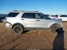 Ford Explorer Xlt Image 8