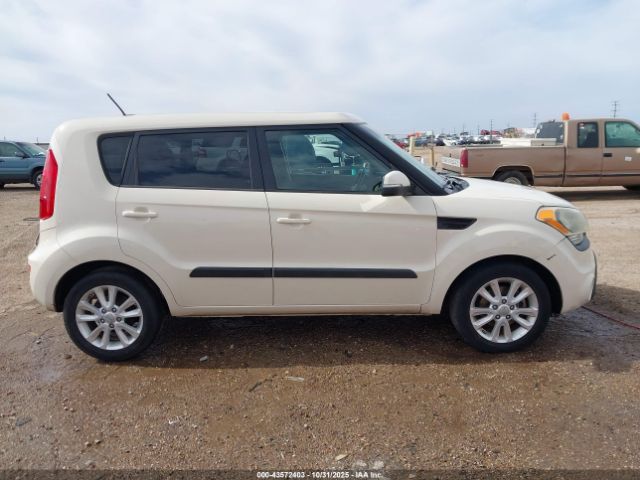 Kia Soul + Image 13