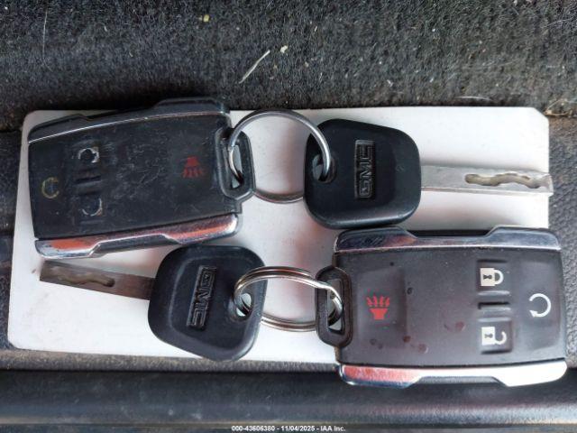 GMC Canyon Slt Image 2