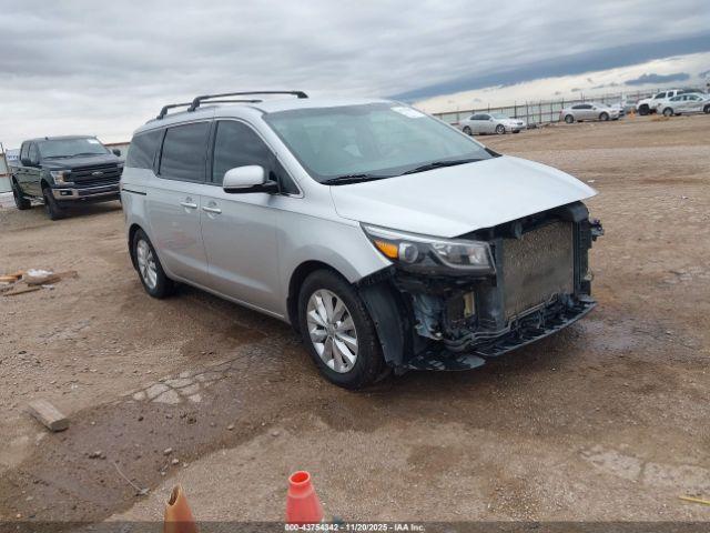  Salvage Kia Sedona