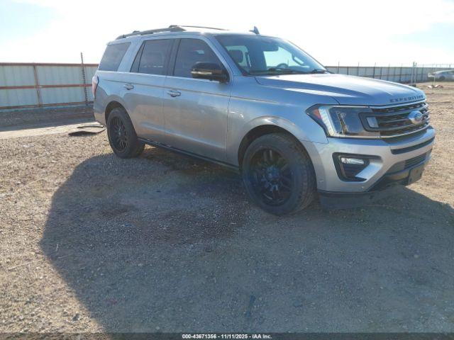  Salvage Ford Expedition