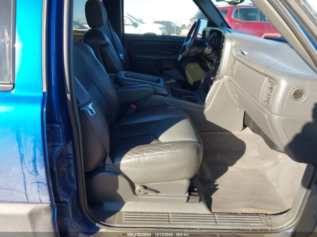 Chevrolet Avalanche 1500 Image 7