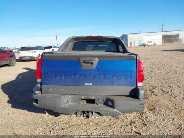 Chevrolet Avalanche 1500 Image 16