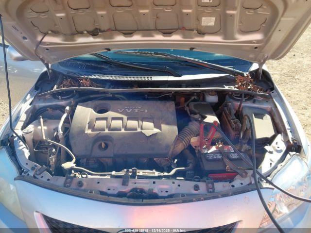 Toyota Corolla Le Image 10