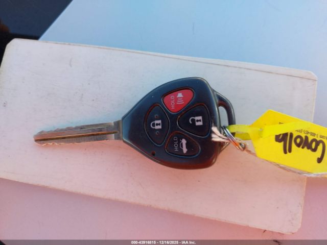 Toyota Corolla Le Image 11