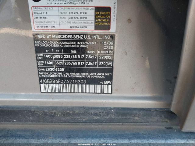 Mercedes-Benz M-Class 4matic Image 7