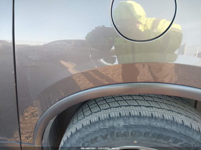 Buick Enclave Leather Image 8