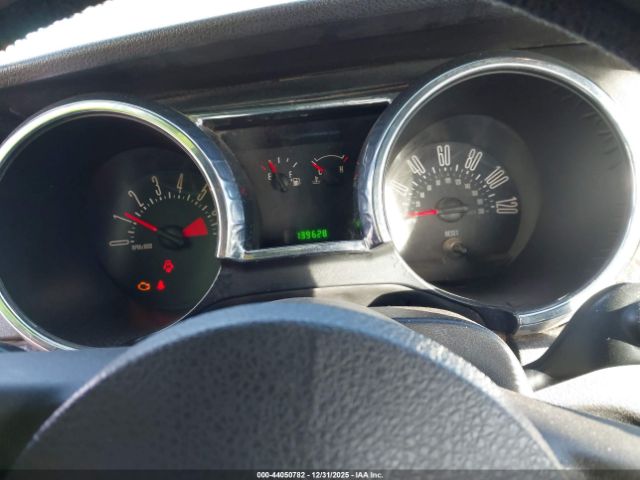 Ford Mustang Image 11