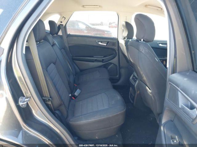 Ford Edge Se Image 10