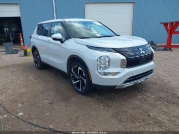  Salvage Mitsubishi Outlander