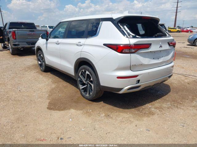 Mitsubishi Outlander Image 13