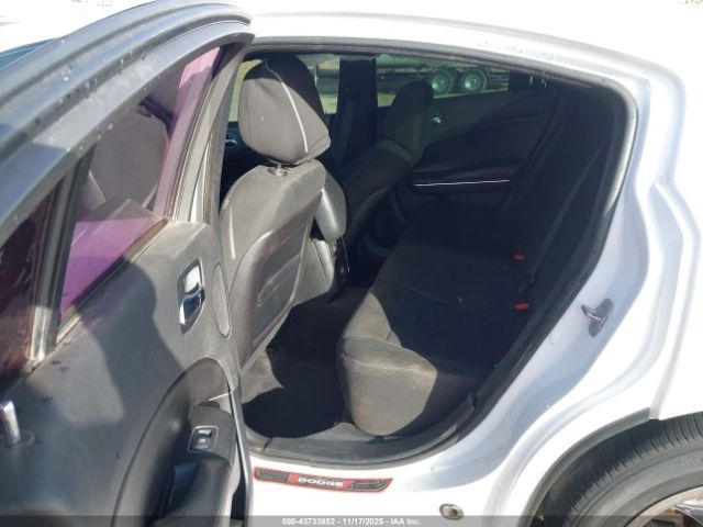 Dodge Charger Se Image 16