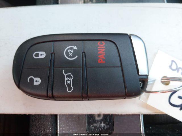 Dodge Charger Se Image 2